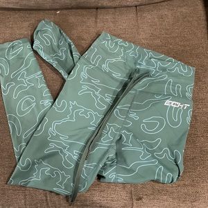 NWOT Echt Leggings